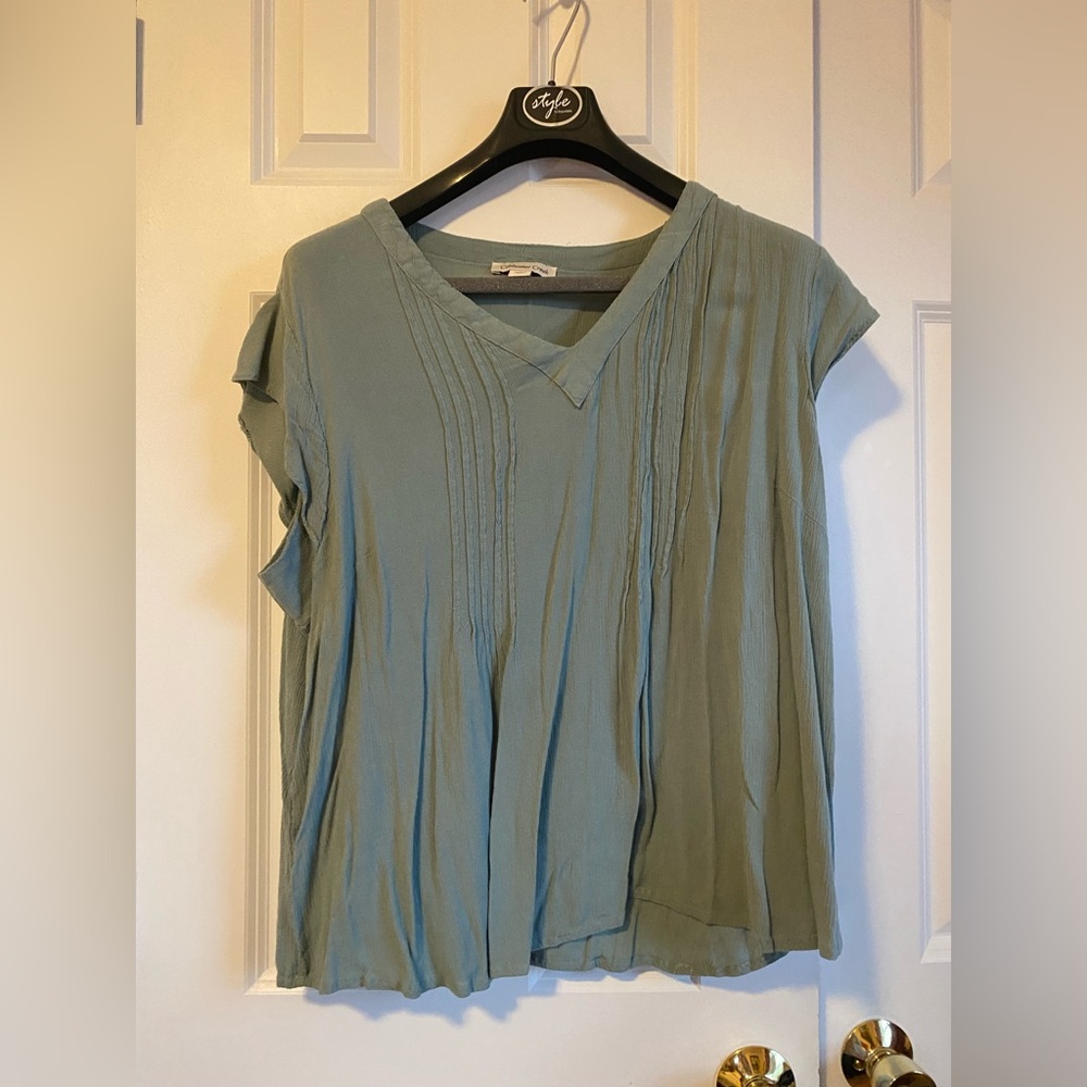 Coldwater Creek V-Neck Pleated Blouse in Light Blue